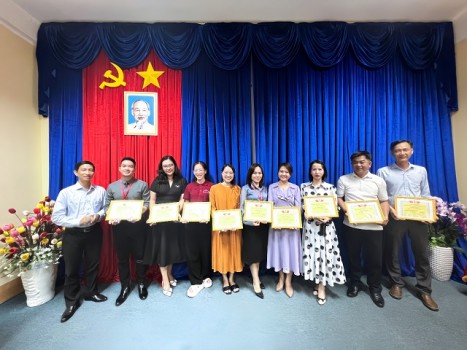 Công đoàn cơ sở Phân hiệu tổng kết, khen thưởng năm học 2022 - 2023, lồng ghép các hoạt động chào mừng ngày Phụ nữ Việt Nam 20/10