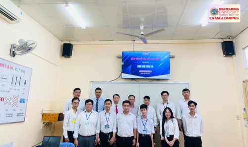 BẢO VỆ ĐỒ ÁN NGÀNH CÔNG NGHỆ THÔNG TIN KHÓA 23 (1)