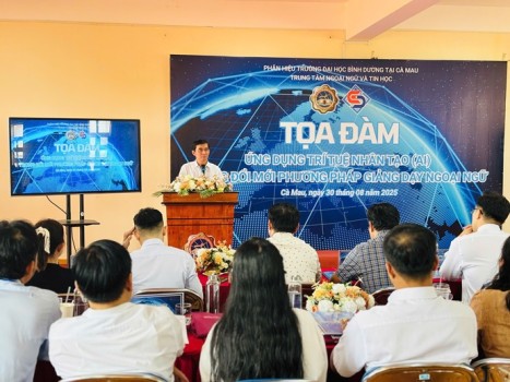 BDU CÀ MAU TỔ CHỨC THÀNH CÔNG TỌA ĐÀM KHOA HỌC VỀ ỨNG DỤNG TRÍ TUỆ NHÂN TẠO TRONG ĐỔI MỚI PHƯƠNG PHÁP GIẢNG DẠY NGOẠI NGỮ