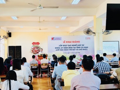 KHAI GIẢNG LỚP ĐÀO TẠO NGHỀ LUẬT SƯ KHÓA 27