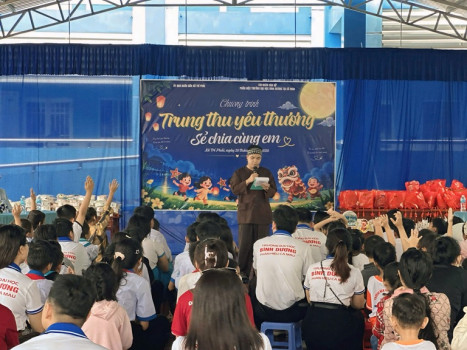 THỰC HIỆN NGÀY TRÁCH NHIỆM XÃ HỘI CÙNG CHI ĐOÀN CÁN BỘ BDU.CM