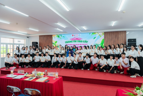 RỰC RỠ SẮC MÀU, LAN TỎA YÊU THƯƠNG QUA CUỘC THI TRANG TRÍ TRÁI CÂY “HƯƠNG VỊ YÊU THƯƠNG” CHÀO MỪNG NGÀY PHỤ NỮ VIỆT NAM 20/10