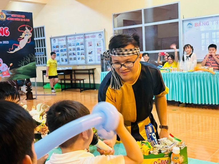 z4742498360223 faec94c5cf6401e6dd187e42378e072e 768x576