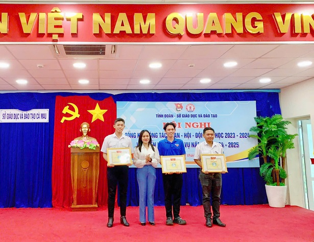 HỘI NGHỊ TỔNG KẾT CÔNG TÁC HỘI 2023 2024 (3)