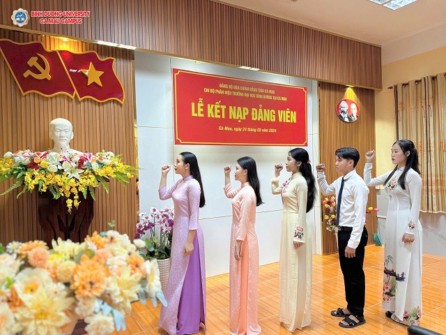 KẾT NẠP ĐẢNG 24 9 (4)