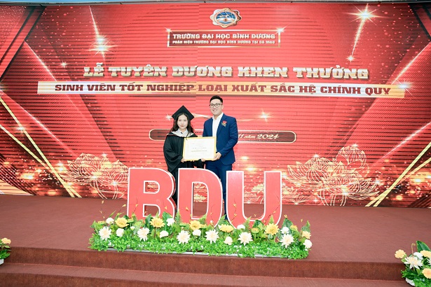 LỄ TỐT NGHIỆP 2024 (24)