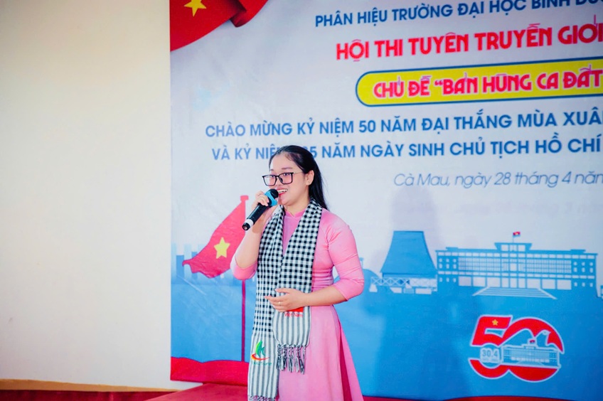 CHUNG KẾT GIỚI THIỆU SÁCH (19)