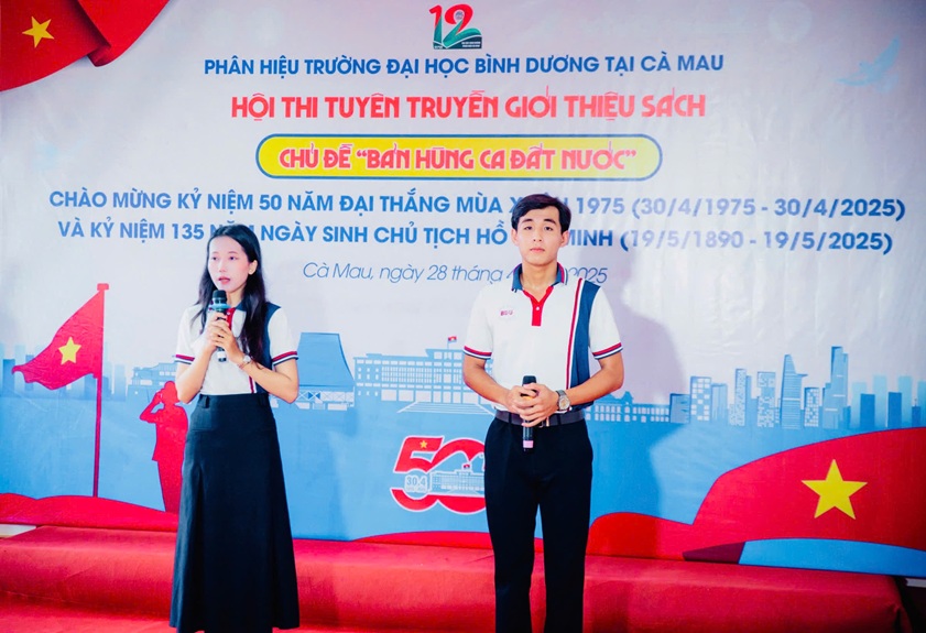 CHUNG KẾT GIỚI THIỆU SÁCH (25)