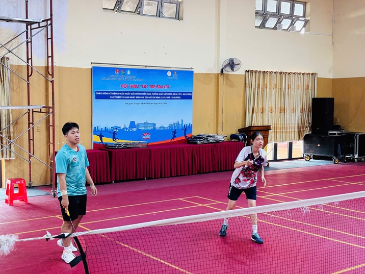 KHAI MẠC CẦU LÔNG (2)