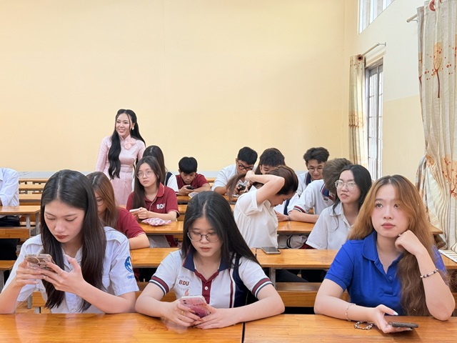 TALKSHOW TIKTOK CÙNG LÂM KIỀU PHƯƠNG (15)