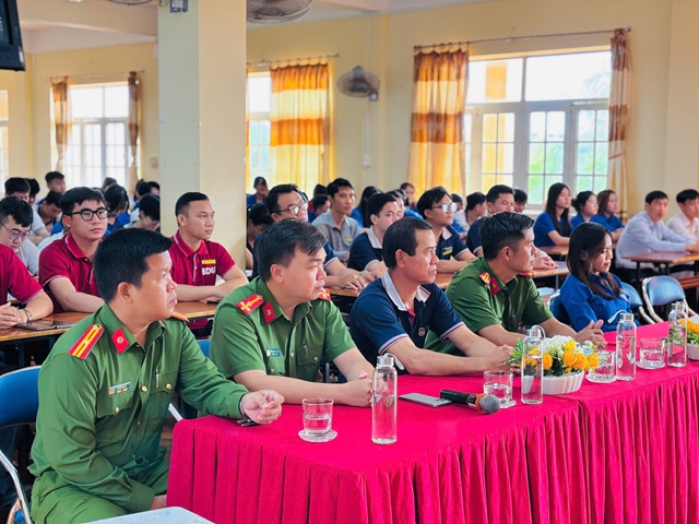 TUYÊN TRUYỀN PHÒNG CHÁY CHỮA CHÁY (2)