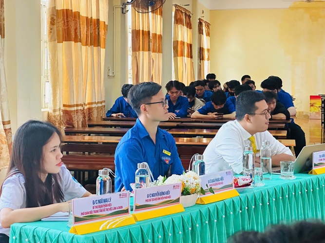 CHUNG KẾT TIN HỌC (25)