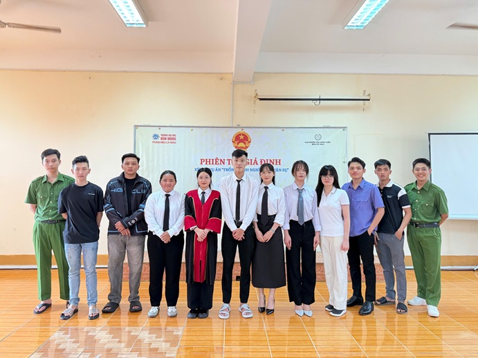 PHIÊN TÒA GIẢ ĐỊNH LẦN 1 NĂM 2025 (27)