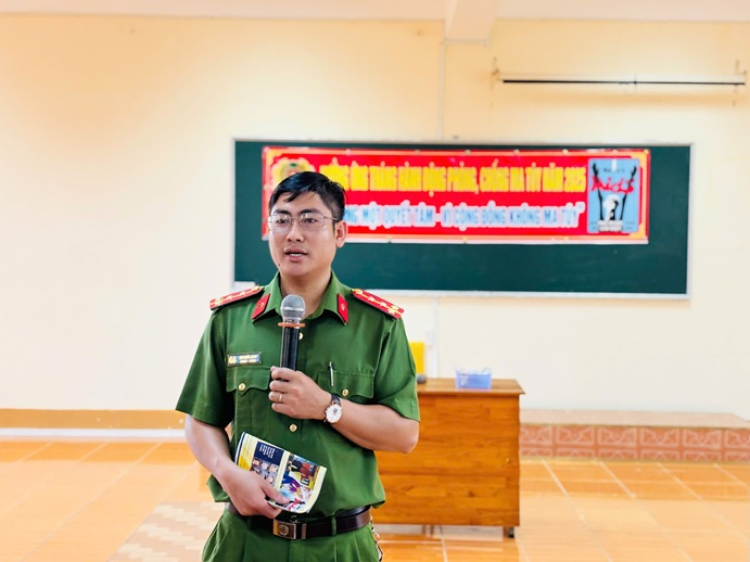 PHÒNG CHỐNG MA TÚY (4)