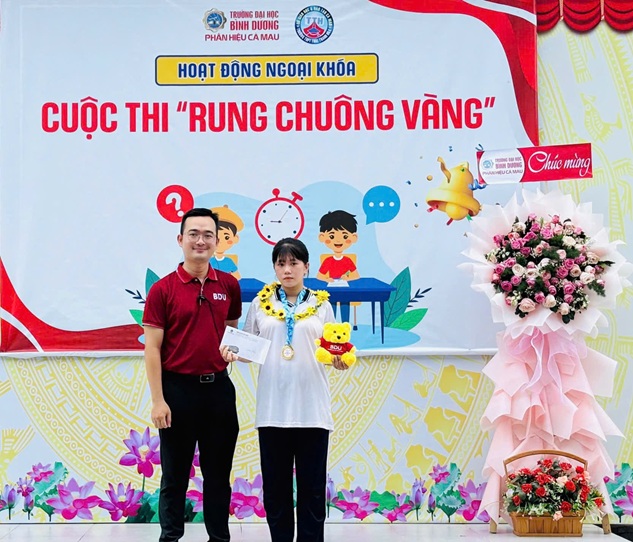 RUNG CHUÔNG VÀNG THPT THÁI THANH HÒA (22)