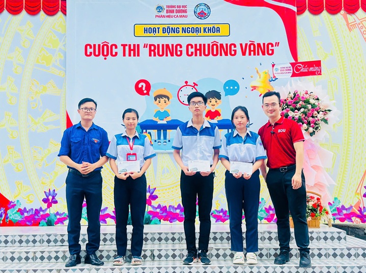 RUNG CHUÔNG VÀNG THPT THÁI THANH HÒA (24)