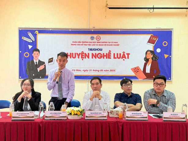 TALKSHOW CHUYỆN NGHỀ LUẬT (16)