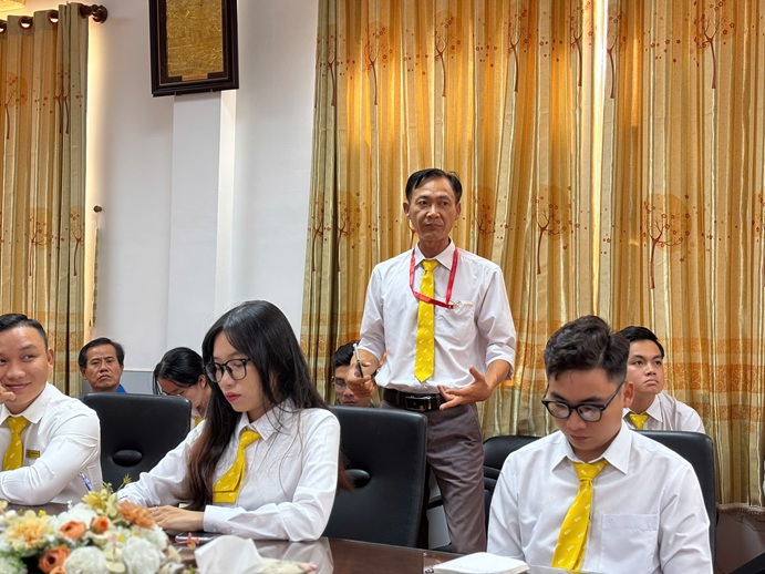 TẬP HUẤN NỘI BỘ (2)