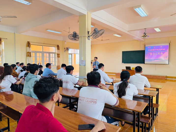 TẬP HUẤN TIẾP SỨC MÙA THI (3)