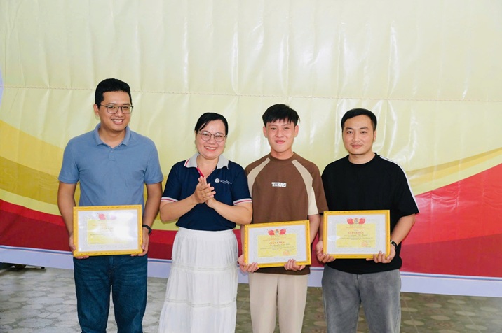 DÃ NGOẠI CỒN SƠN (12)