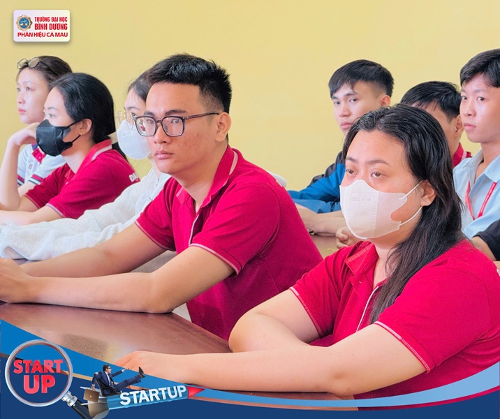 TIẾP LỬA KHỞI NGHIỆP CHO SINH VIÊN (4)