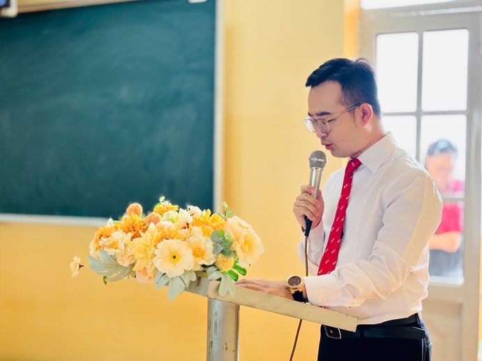 KHAI GIẢNG LỚP LIÊN THÔNG DƯỢC (20)