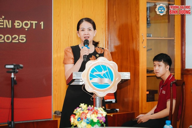 KHAI GIẢNG LỚP THẠC SĨ (10)