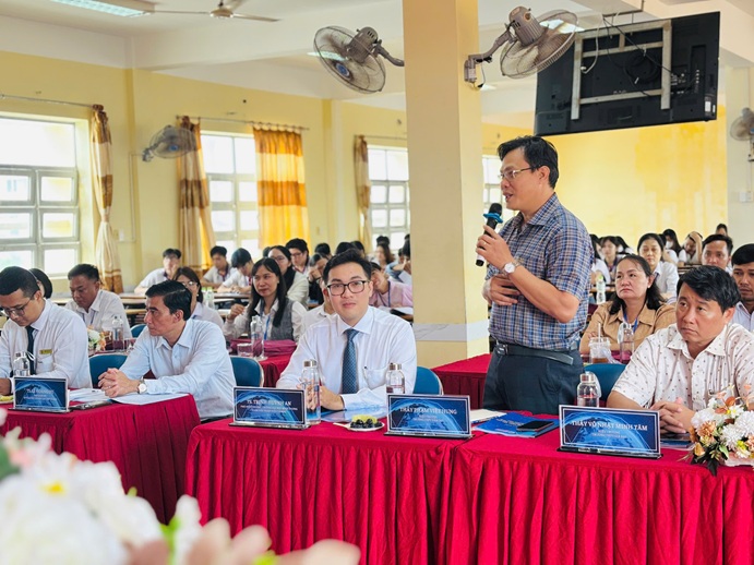 TỌA ĐÀM AI TRONG ĐỔI MỚI GIẢNG DẠY NGOẠI NGỮ (7)