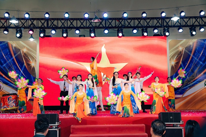 KHAI GIẢNG (4)