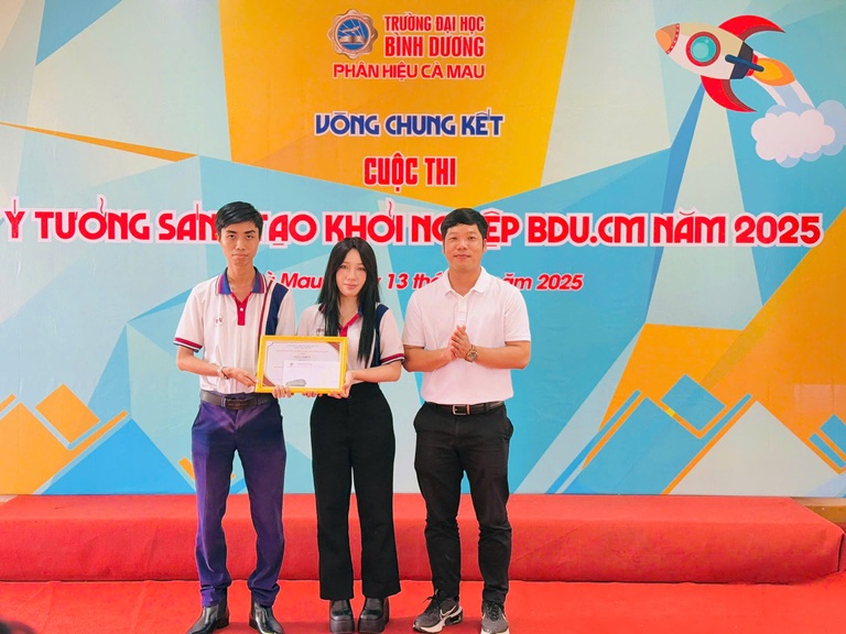 VÒNG CHUNG KẾT CUỘC THI KHỞI NGHIỆP BDU CÀ MAU 2025 (11)