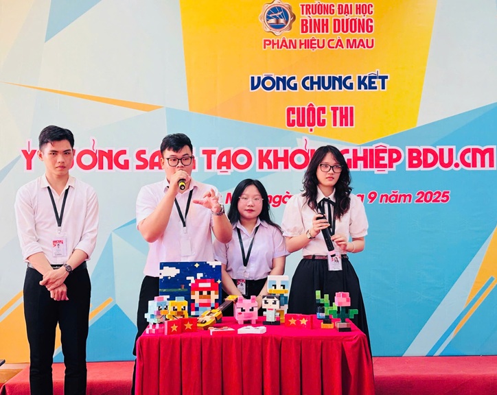 VÒNG CHUNG KẾT CUỘC THI KHỞI NGHIỆP BDU CÀ MAU 2025 (4)