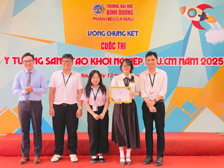 VÒNG CHUNG KẾT CUỘC THI KHỞI NGHIỆP BDU CÀ MAU 2025 (9)