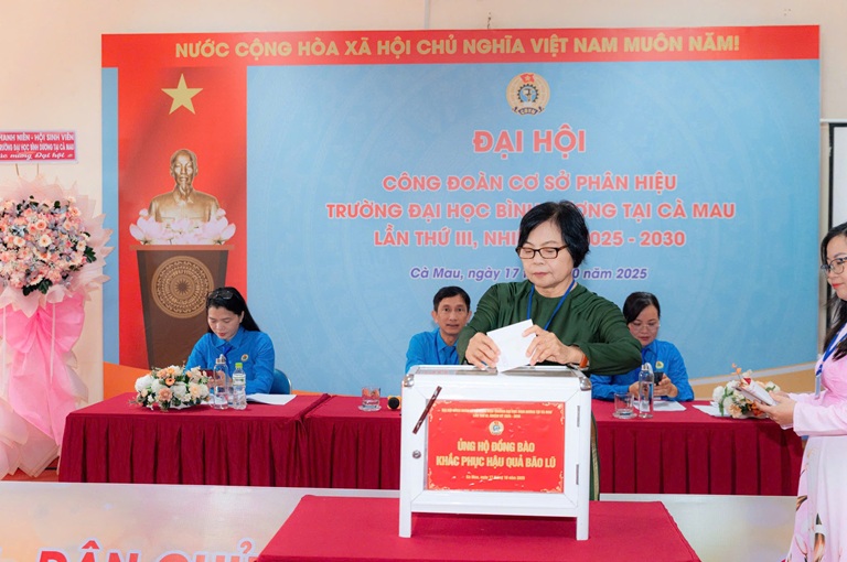 ĐẠI HỘI CÔNG ĐOÀN LẦN III (4)