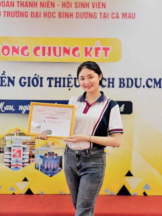HỒNG THƠ (6)