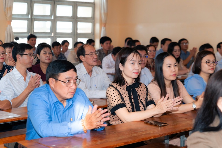KHAI GIẢNG BỒI DƯỠNG THPT (9)