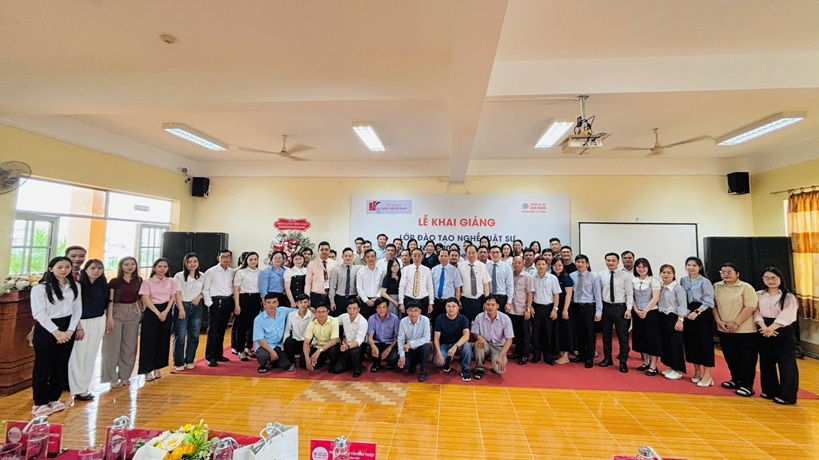 KHAI GIẢNG LỚP ĐÀO TẠO NGHỀ LUẬT SƯ KHÓA 27 (1)