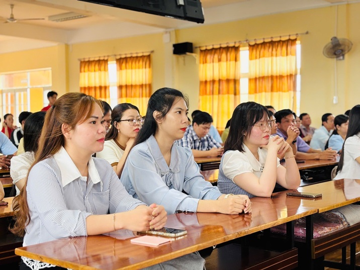 KHAI GIẢNG LỚP ĐÀO TẠO NGHỀ LUẬT SƯ KHÓA 27 (4)
