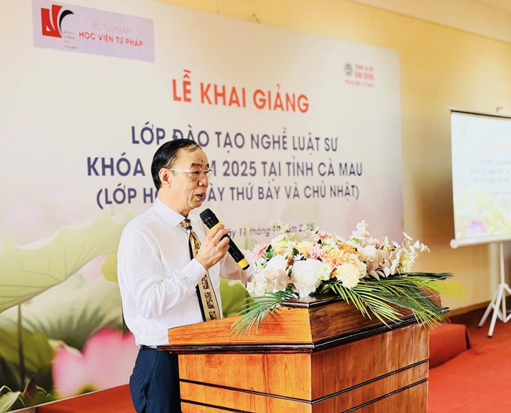 KHAI GIẢNG LỚP ĐÀO TẠO NGHỀ LUẬT SƯ KHÓA 27 (8)