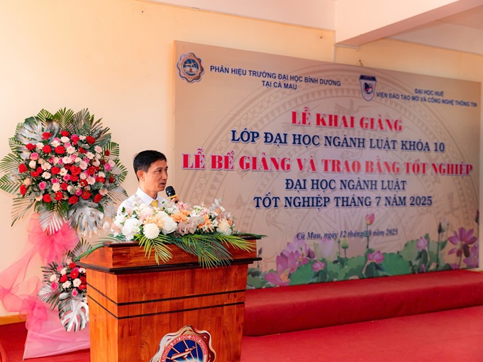 KHAI GIẢNG LỚP LUẬT K10 (5)