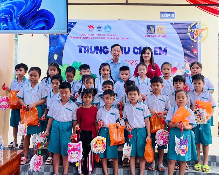 TRUNG THU (4)