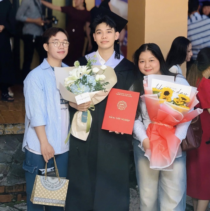 HẬU TỐT NGHIỆP (11)