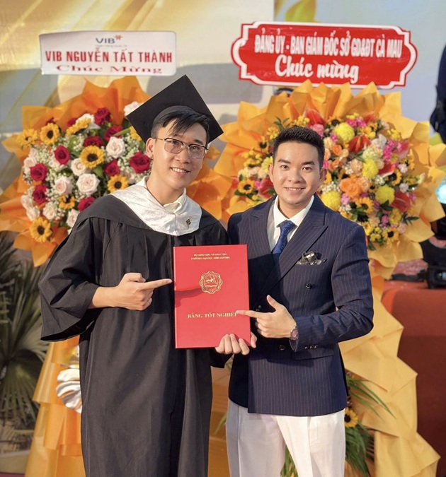 HẬU TỐT NGHIỆP (4)