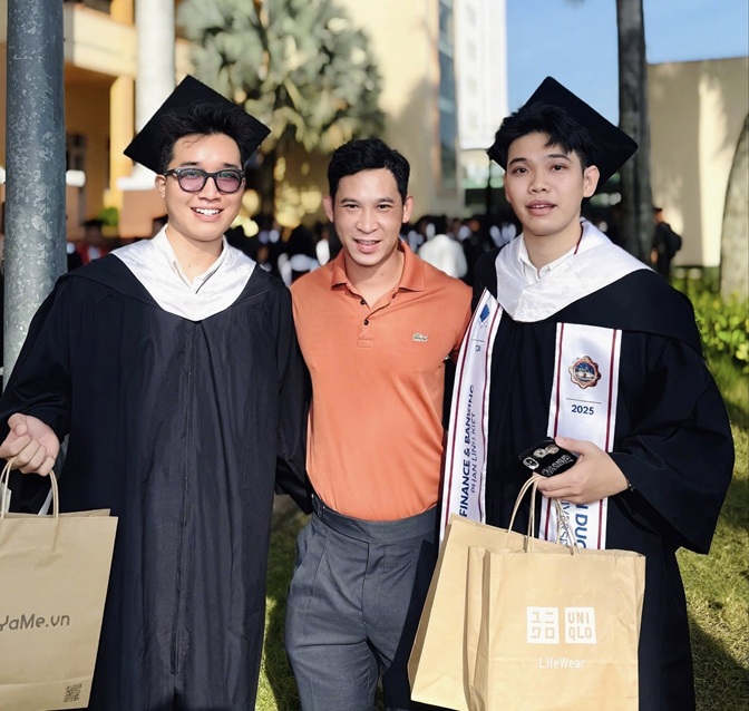 HẬU TỐT NGHIỆP (5)