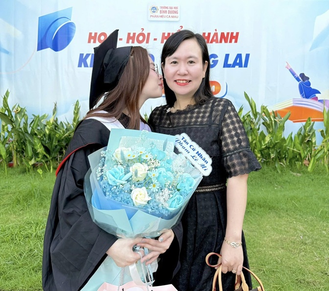 HẬU TỐT NGHIỆP (6)