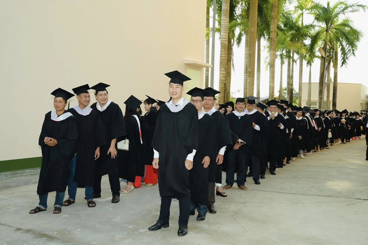 LỄ TỐT NGHIỆP (28)