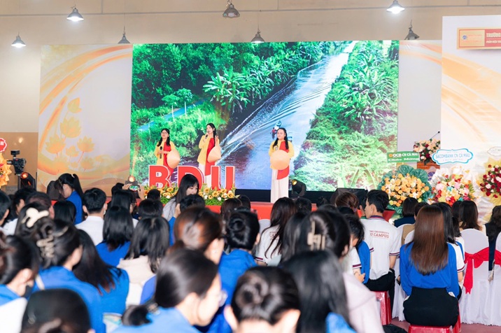 NGÀY HỘI VIỆC LÀM (10)