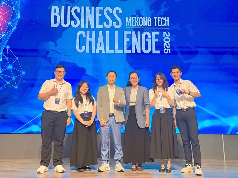 z7181264255410 0f60c0084dec9e908165fb9de4fae4ff