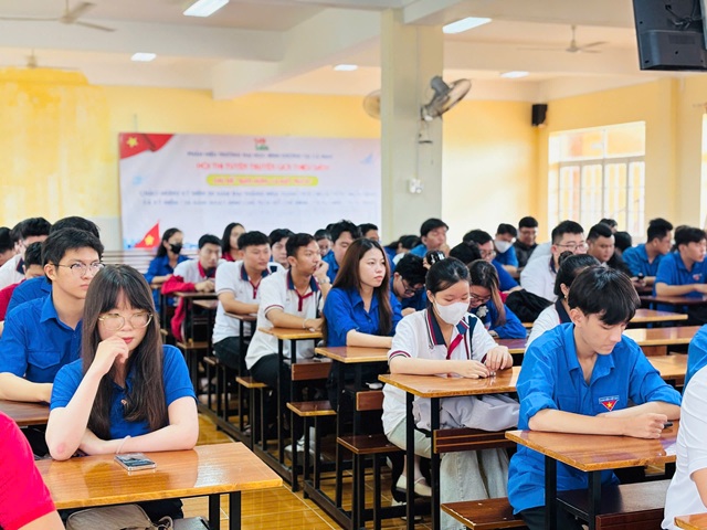 CÔNG NHẬN TRƯỜNG HỌC AN TOÀN PHÒNG CHÁY CHỮA CHÁY (4)