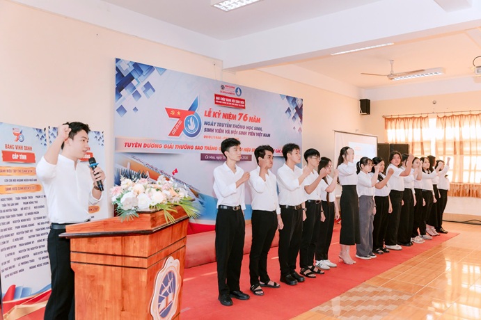 KẾT NẠP HỘI VIÊN MỚI (3)