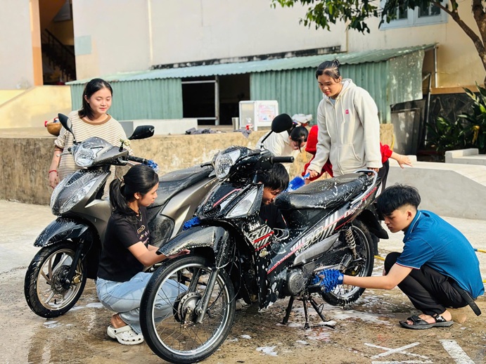 xuân yêu thương (1)